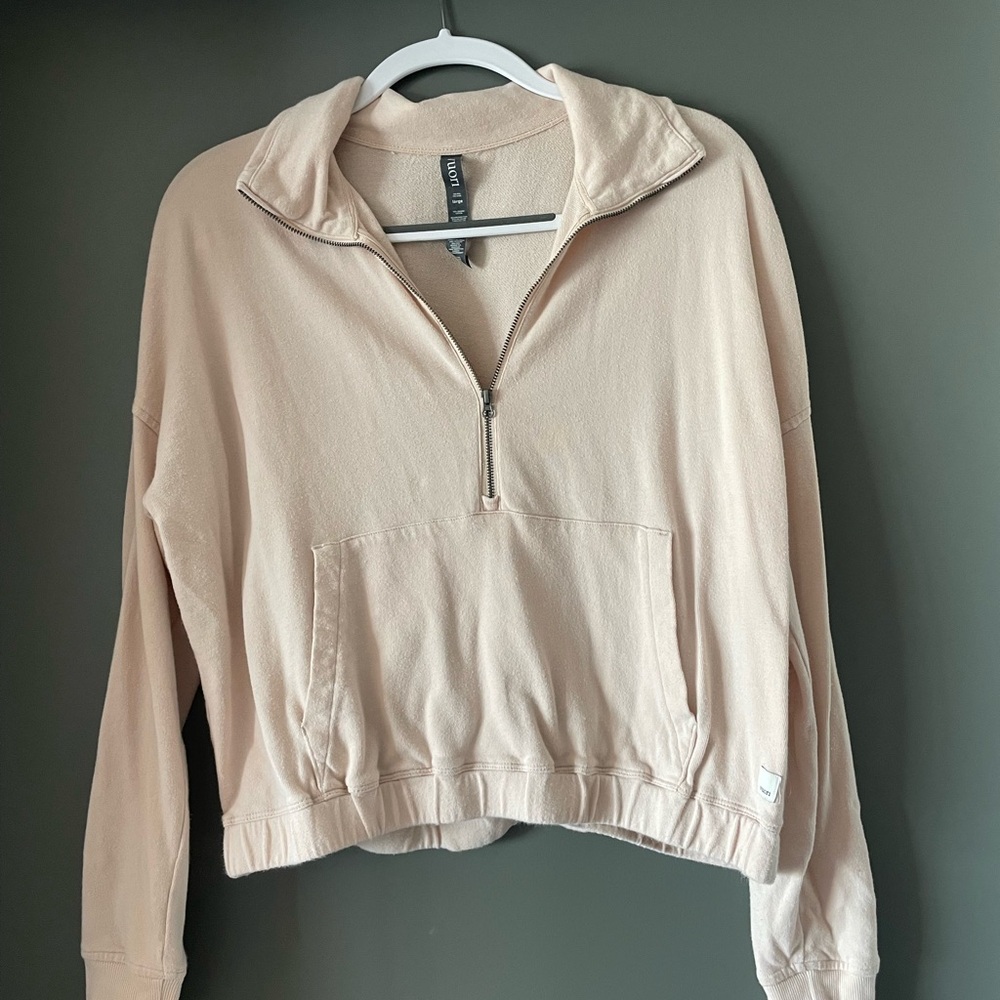 Vuori Sunnyside Half Zip Pullover Sweatshirt in Pale Pink